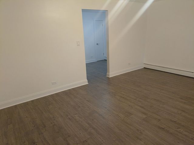 12151 S Western Avenue 4, Blue Island, IL 60406