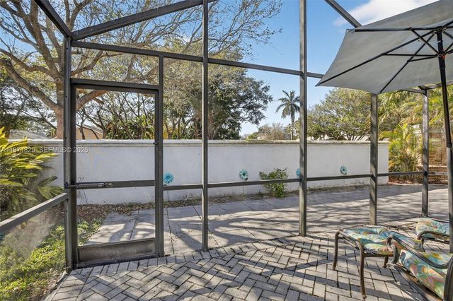 2897 Quail Run Ln, Davie, FL 33328