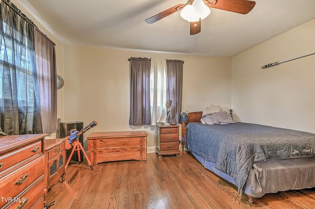 155 Santa Monica Road, Bristol, VA 24201