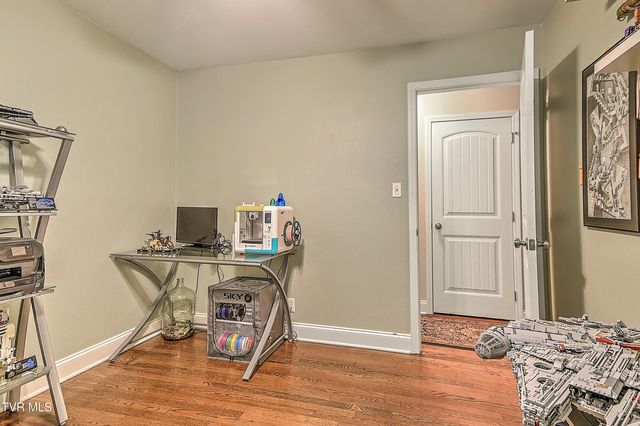 155 Santa Monica Road, Bristol, VA 24201