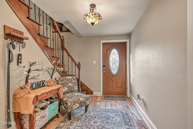 155 Santa Monica Road, Bristol, VA 24201