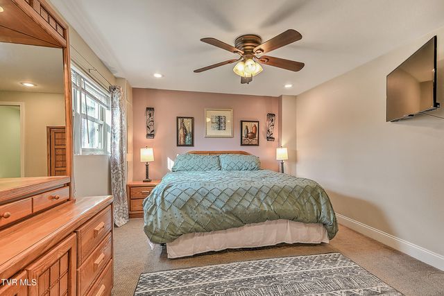 155 Santa Monica Road, Bristol, VA 24201