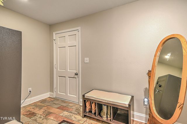 155 Santa Monica Road, Bristol, VA 24201