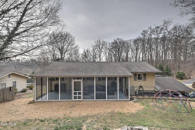 155 Santa Monica Road, Bristol, VA 24201