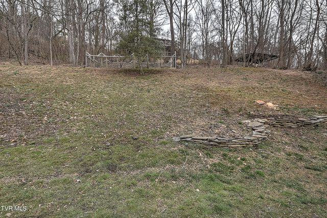 155 Santa Monica Road, Bristol, VA 24201