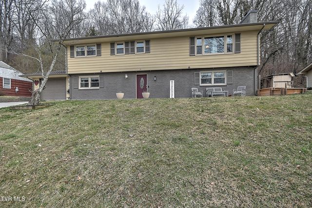 155 Santa Monica Road, Bristol, VA 24201