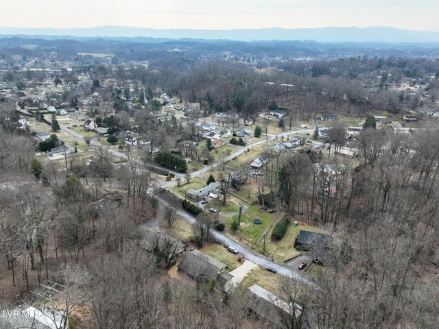 155 Santa Monica Road, Bristol, VA 24201