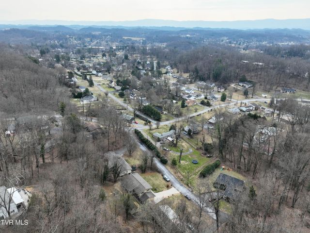 155 Santa Monica Road, Bristol, VA 24201