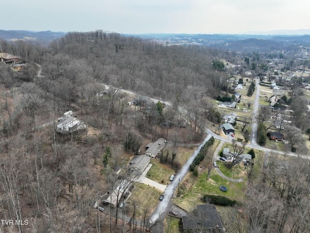 155 Santa Monica Road, Bristol, VA 24201