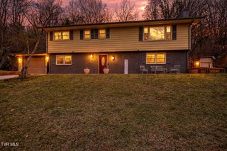 155 Santa Monica Road, Bristol, VA 24201