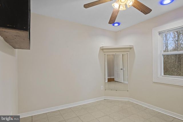 11013 FOREST HOLLOW DR, Bumpass, VA 23024