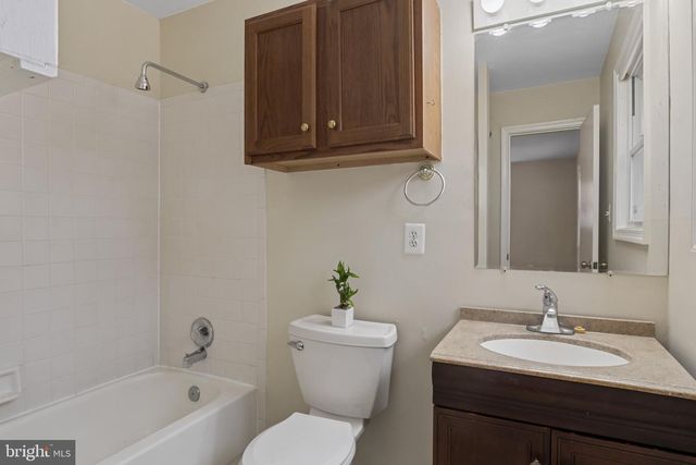 11013 FOREST HOLLOW DR, Bumpass, VA 23024