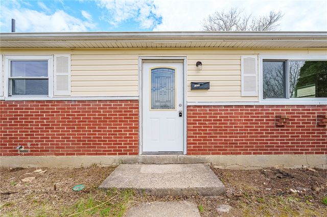 1692 Hopewell Avenue, Jefferson Twp, OH 45417