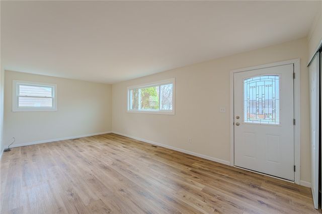 1692 Hopewell Avenue, Jefferson Twp, OH 45417