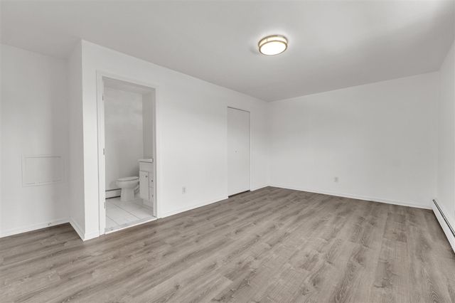 4113 Telegraph Road A214, Bloomfield Hills, MI 48302