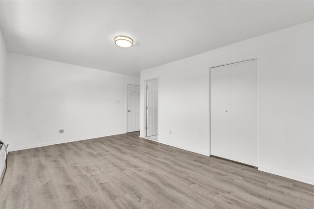 4113 Telegraph Road A214, Bloomfield Hills, MI 48302