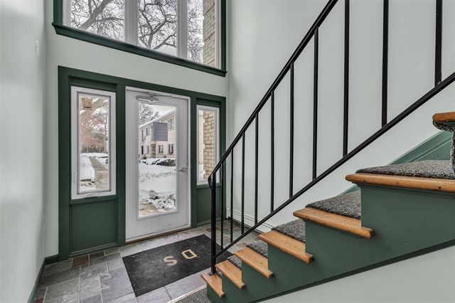 4113 Telegraph Road A214, Bloomfield Hills, MI 48302