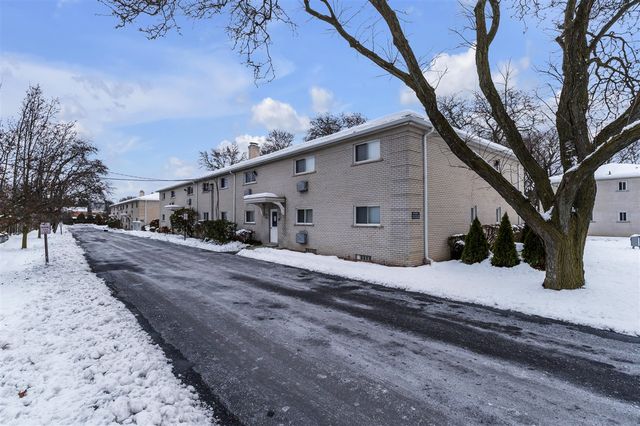 4113 Telegraph Road A214, Bloomfield Hills, MI 48302