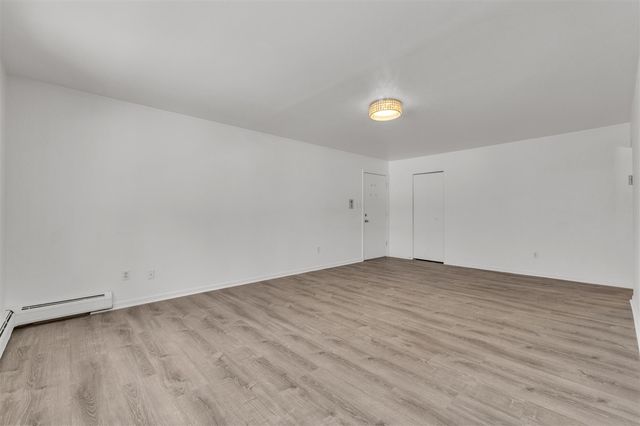 4113 Telegraph Road A214, Bloomfield Hills, MI 48302