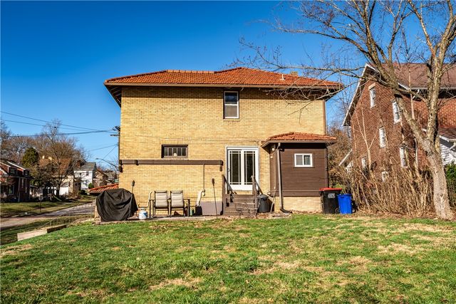 1502 Delaware Avenue, New Castle, PA 16105