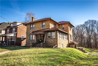 1502 Delaware Avenue, New Castle, PA 16105
