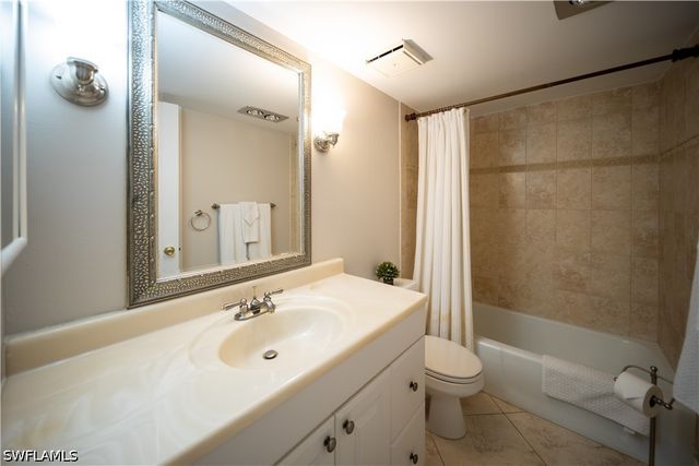 208 Bob O Link WAY B, Naples, FL 34105