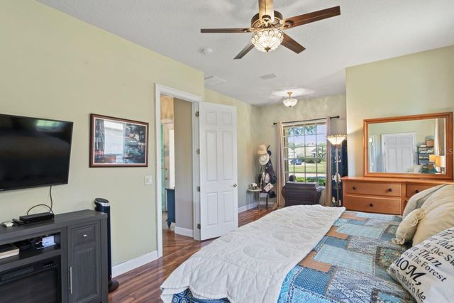 9398 BURNAM DRIVE, Weeki Wachee, FL 34613