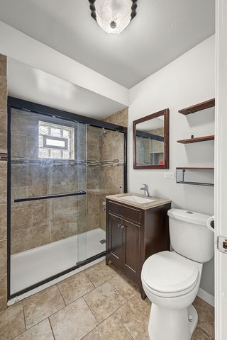 13148 S Escanaba Avenue, Chicago, IL 60633