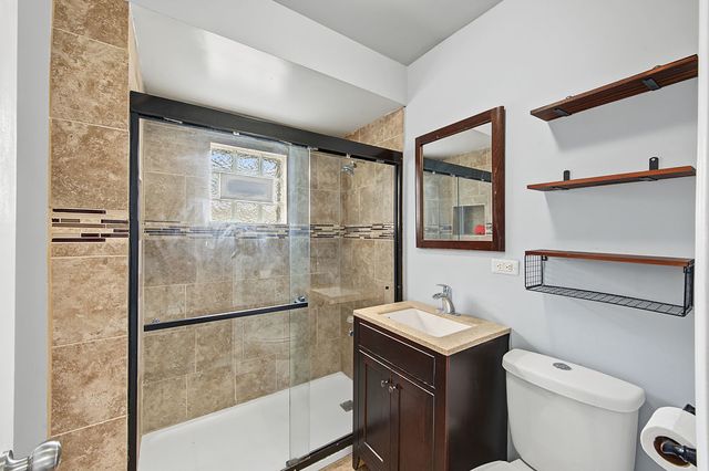 13148 S Escanaba Avenue, Chicago, IL 60633