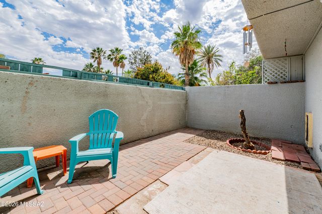 2749 W Anklam Road, Tucson, AZ 85745