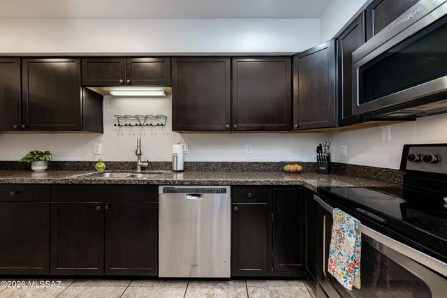 2749 W Anklam Road, Tucson, AZ 85745
