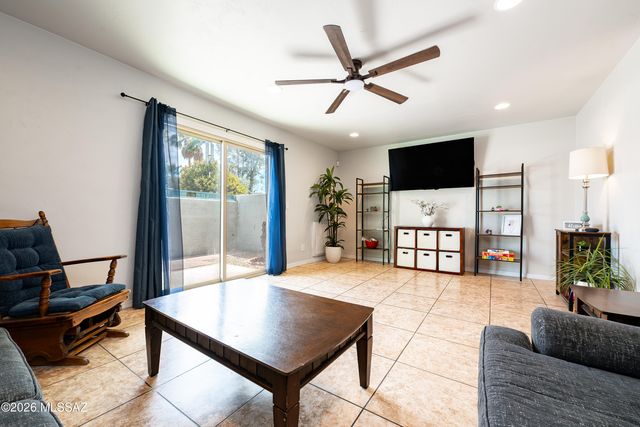 2749 W Anklam Road, Tucson, AZ 85745