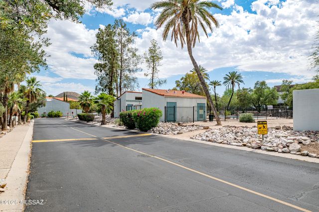 2749 W Anklam Road, Tucson, AZ 85745