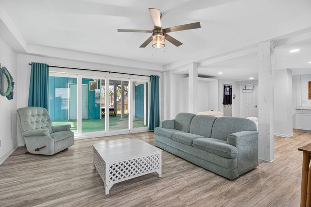 3820 Treasure Circle, Panama City Beach, FL 32408