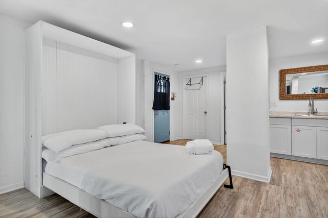 3820 Treasure Circle, Panama City Beach, FL 32408