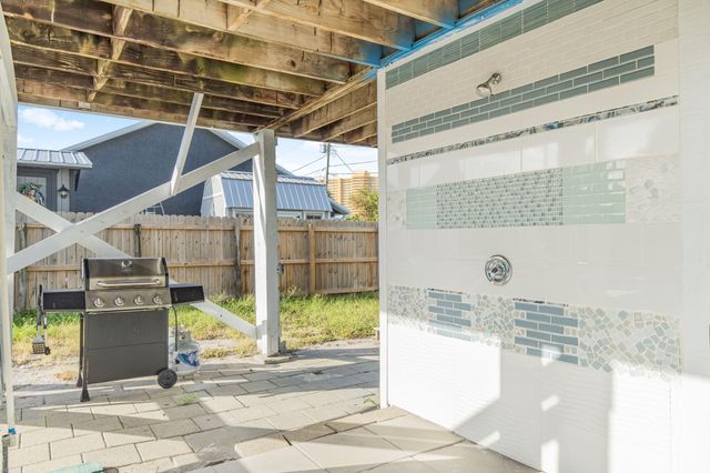 3820 Treasure Circle, Panama City Beach, FL 32408