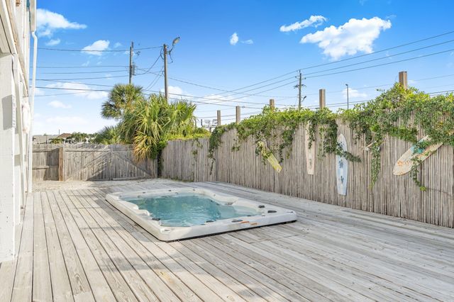 3820 Treasure Circle, Panama City Beach, FL 32408