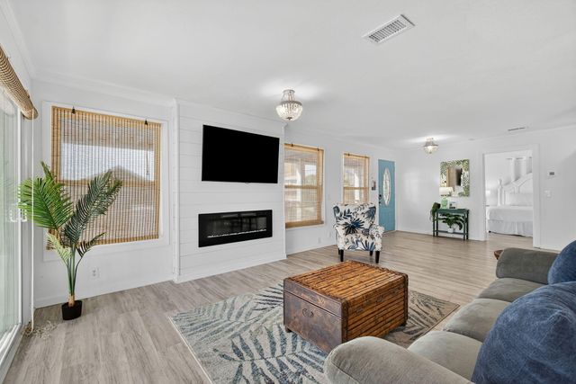 3820 Treasure Circle, Panama City Beach, FL 32408