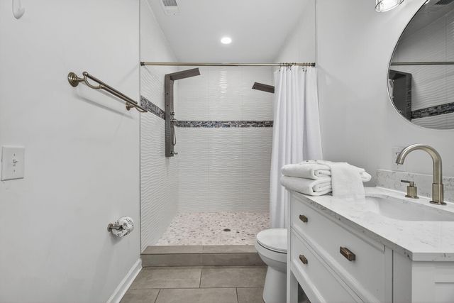 3820 Treasure Circle, Panama City Beach, FL 32408