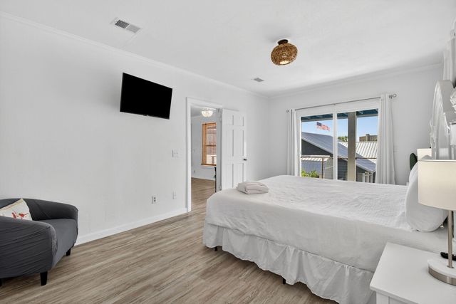 3820 Treasure Circle, Panama City Beach, FL 32408