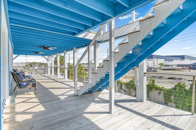 3820 Treasure Circle, Panama City Beach, FL 32408