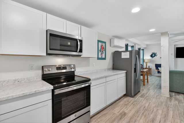 3820 Treasure Circle, Panama City Beach, FL 32408