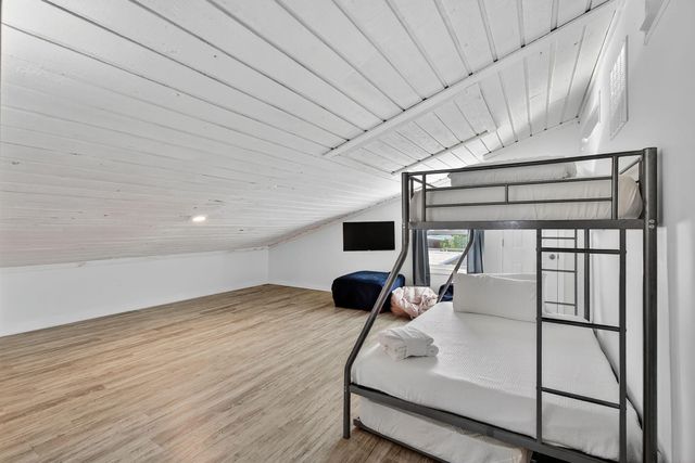 3820 Treasure Circle, Panama City Beach, FL 32408