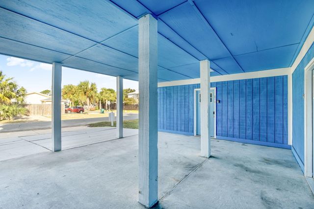 3820 Treasure Circle, Panama City Beach, FL 32408