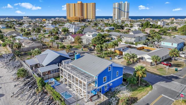 3820 Treasure Circle, Panama City Beach, FL 32408