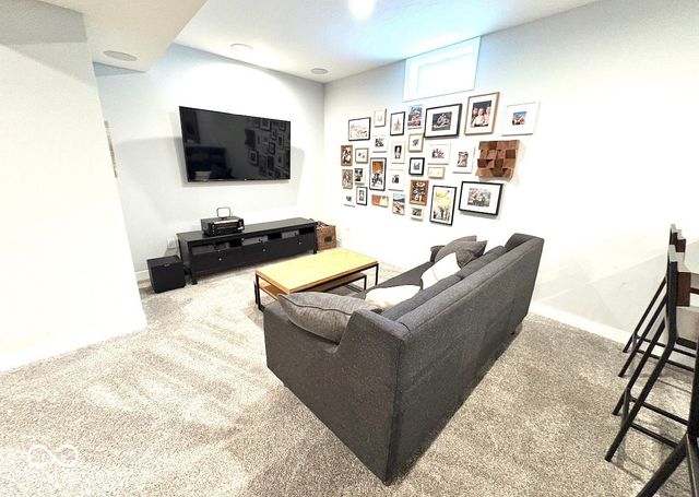 52 Henbury Court, Westfield, IN 46074