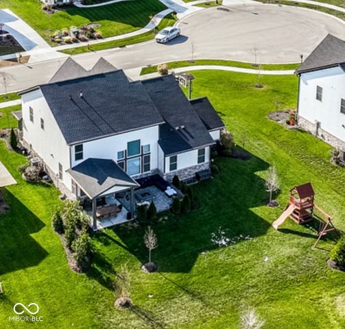 52 Henbury Court, Westfield, IN 46074
