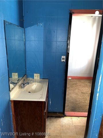 3610 N Johnson Street, Fort Smith, AR 72904