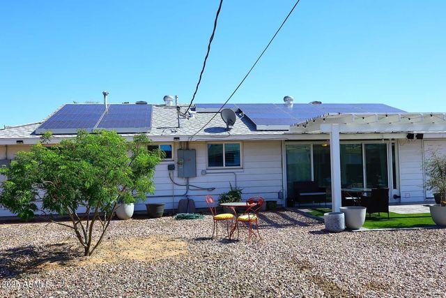 11442 N COGGINS Drive, Sun City, AZ 85351