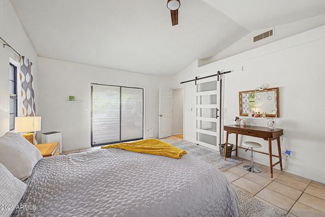 18221 N 42ND Street, Phoenix, AZ 85032